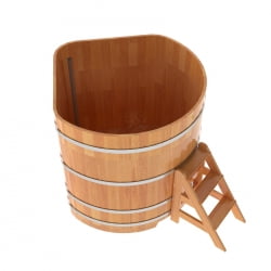 Купель угловая Bentwood из сращенных ламелей натуральной лиственницы 1,37х1,37 Высота 1,4 м